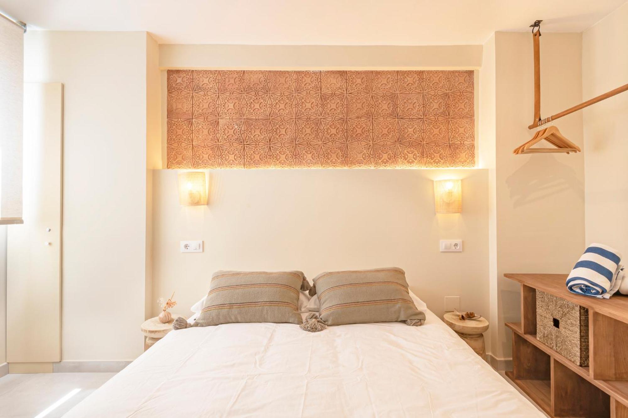 K-Sense By Nuka Homes Platja de Larenal Kültér fotó